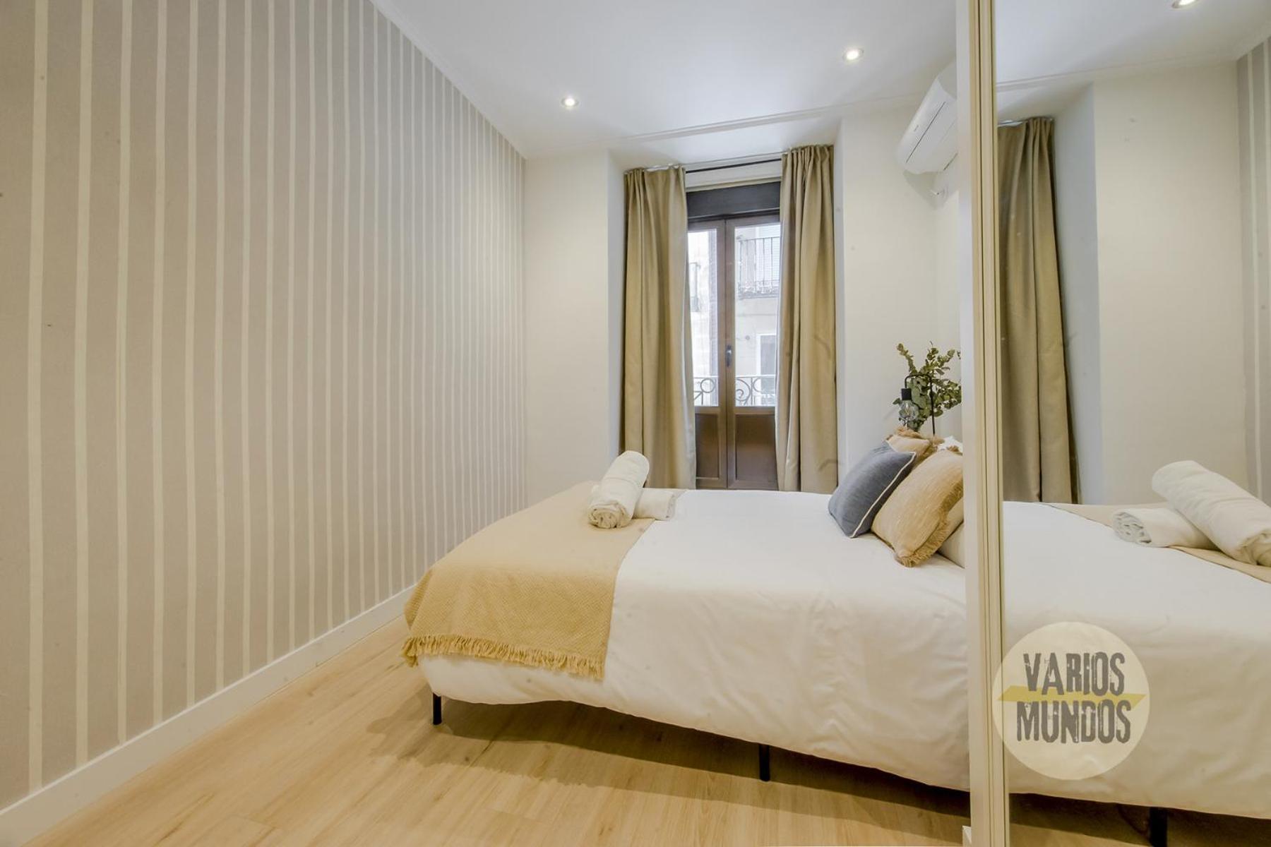 Ferienwohnung Elegante Apt De 7Pax En El Corazon De Chueca Madrid Exterior foto